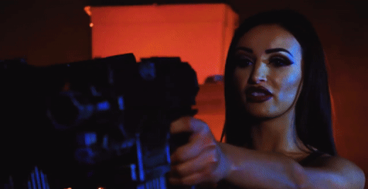 AlyssiaKentGuns.gif
