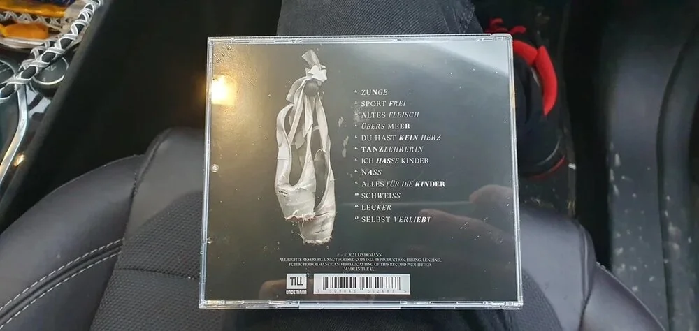 first-look-at-zunge-album-on-cd-v0-jc3ajn6eijzb1.webp