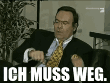 ich-muss-weg.gif