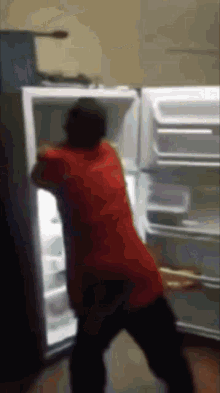 refrigerator-laughing.gif
