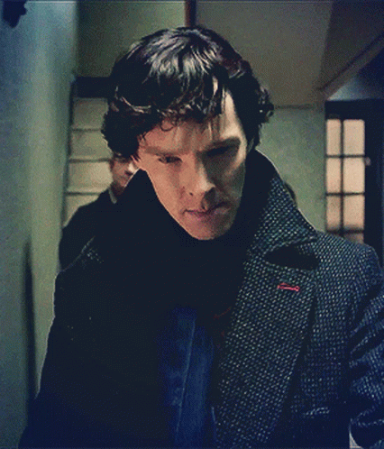 sherlock-benedict-cumberbatch.gif