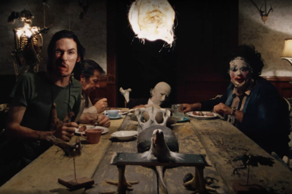 The-Texas-Chain-Saw-Massacre-Dinner-1.webp