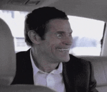 willem-dafoe-evil-laugh.gif